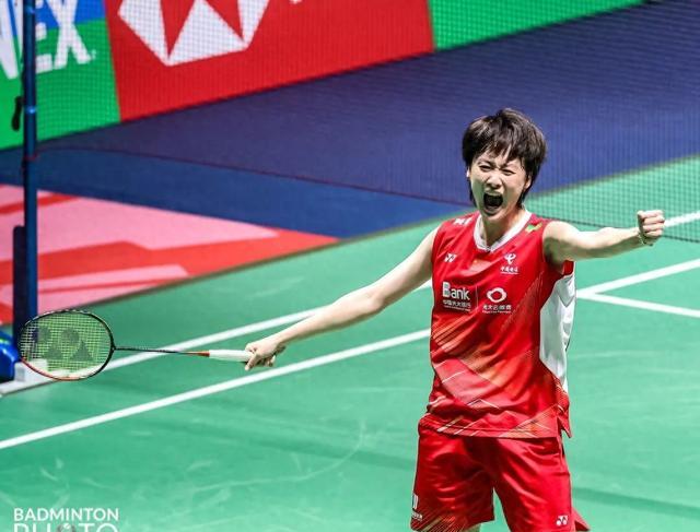 印尼队险胜法国队,陈雨菲扛起全队 印尼队险胜法国队,陈雨菲扛起全队