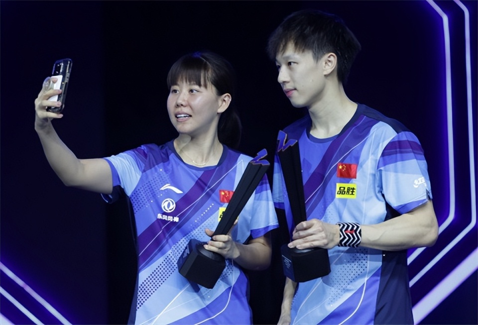 英格兰队完胜韩国队,林高远统治全场 英格兰队完胜韩国队,林高远统治全场