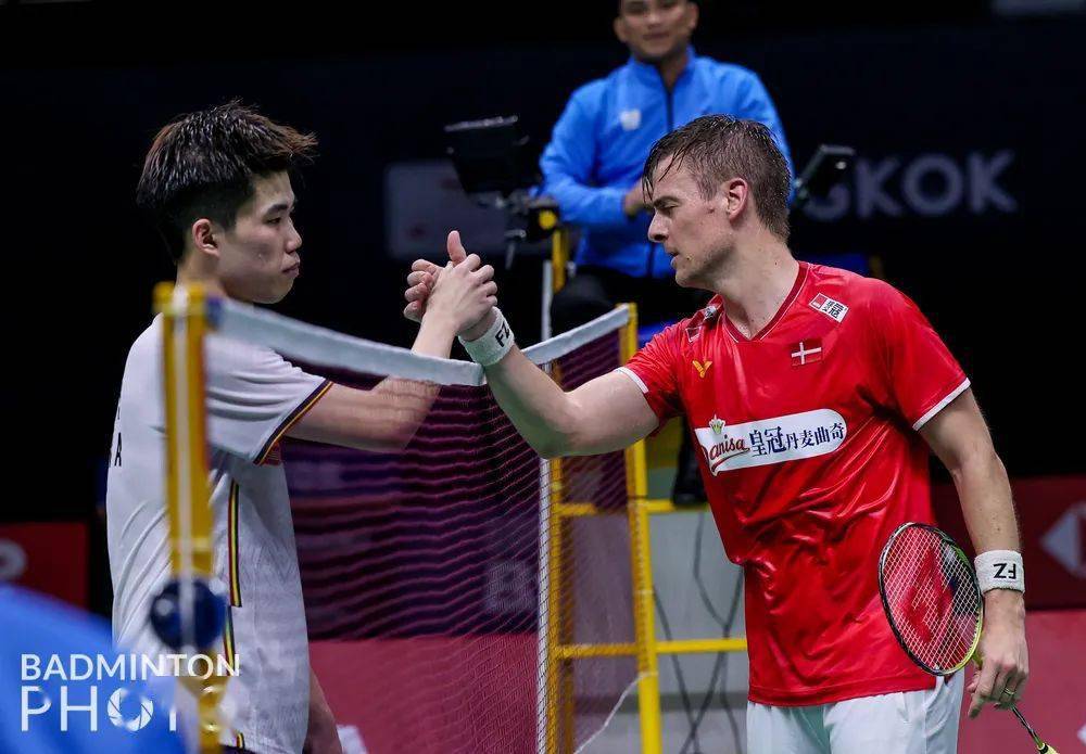 印尼羽毛球队鏖战韩国羽毛球队,马琳完成帽子戏法 印尼羽毛球队鏖战韩国羽毛球队,马琳完成帽子戏法