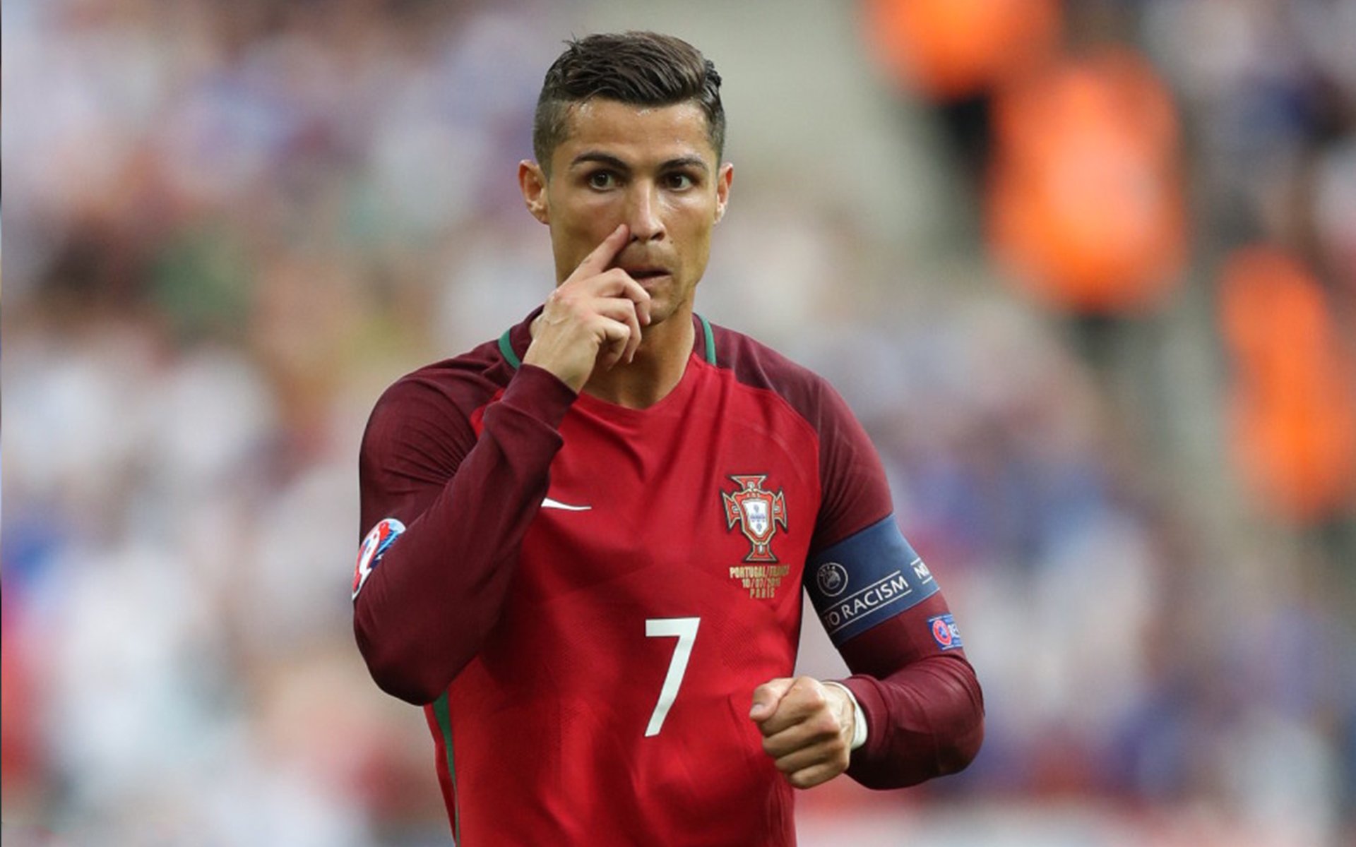 总决赛之夜，德罗赞的沉默与爆发