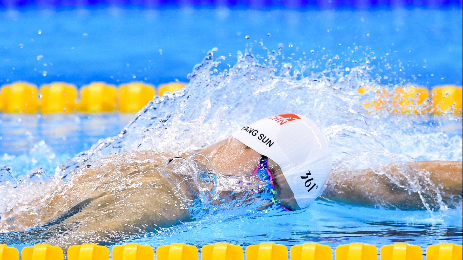 波斯铁骑难破冰川防线，基米希连续得分拉开差距，瑞士战术纪律锁定胜局